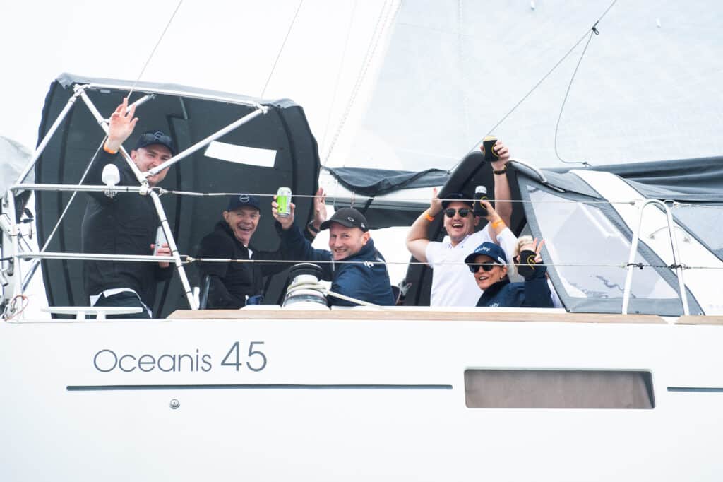 24 QLD - Regatta - Oceanis 45 happy sail shot