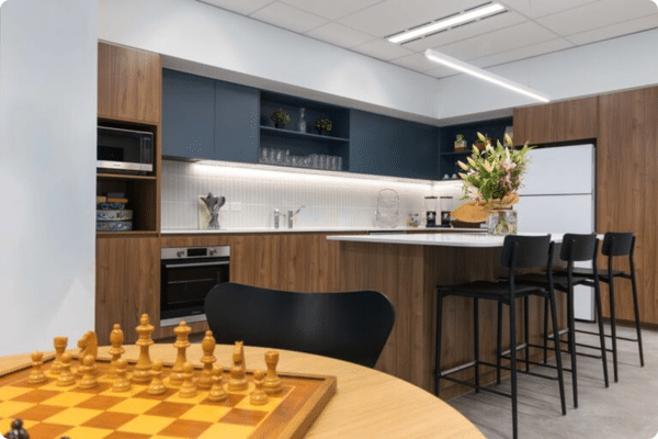 25 - NAT Partner - Article - PMG Group Images (2)